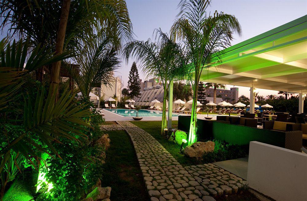 Frixos Suites Hotel Apartments Larnaca Luaran gambar