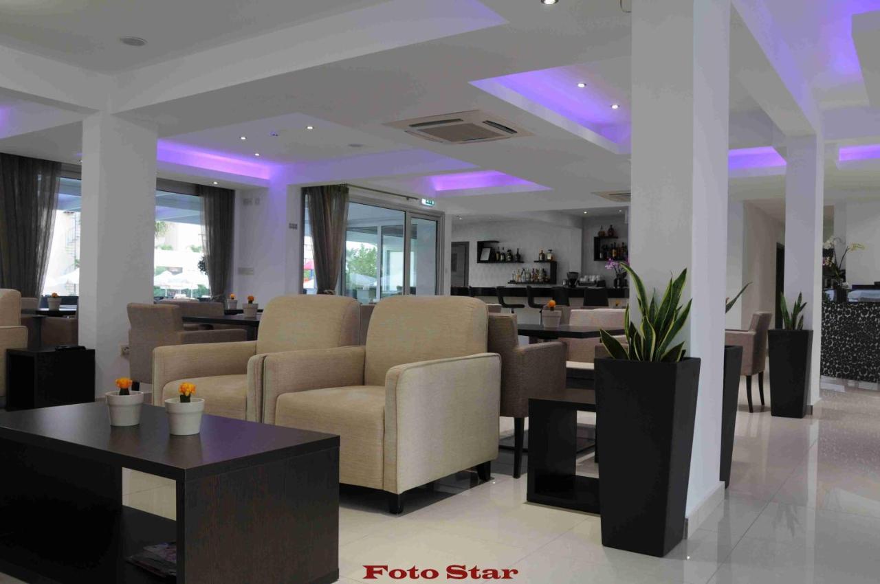 Frixos Suites Hotel Apartments Larnaca Luaran gambar