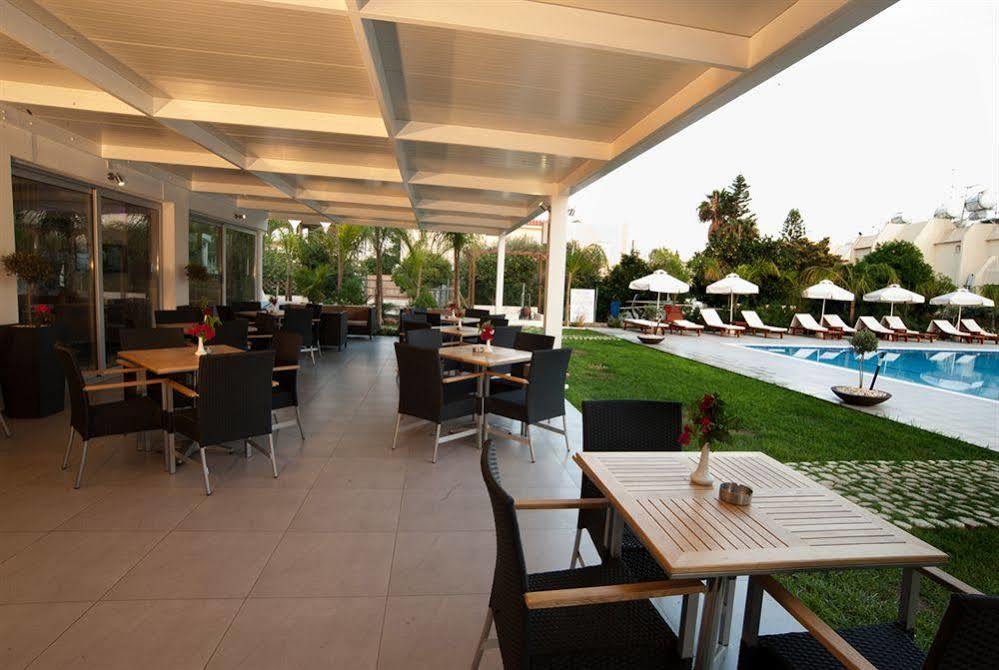 Frixos Suites Hotel Apartments Larnaca Luaran gambar